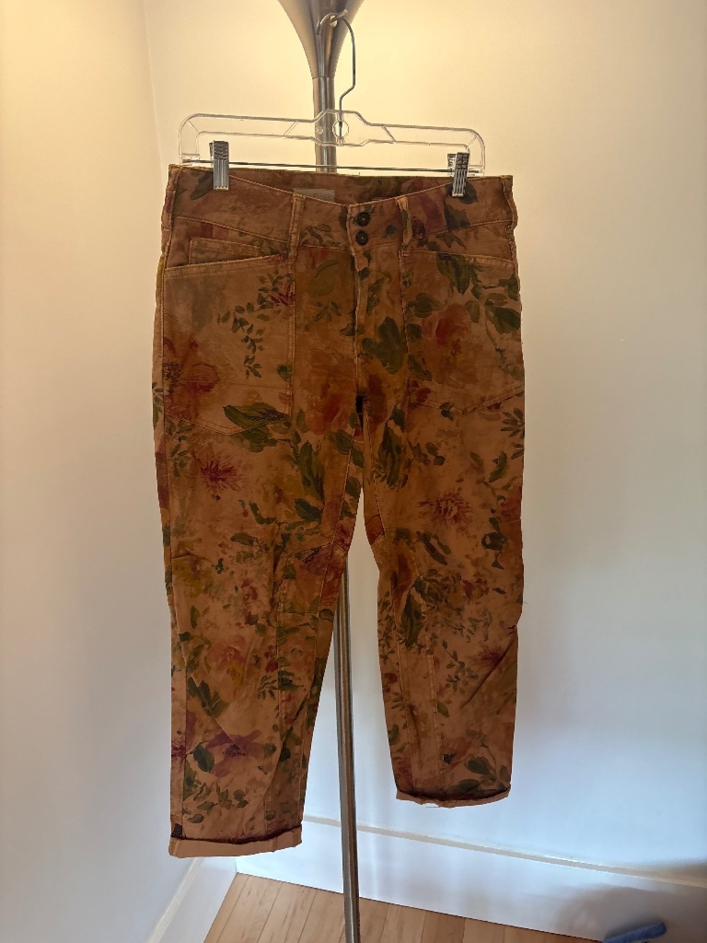 Pilcro Floral Jeans (Anthropologie)